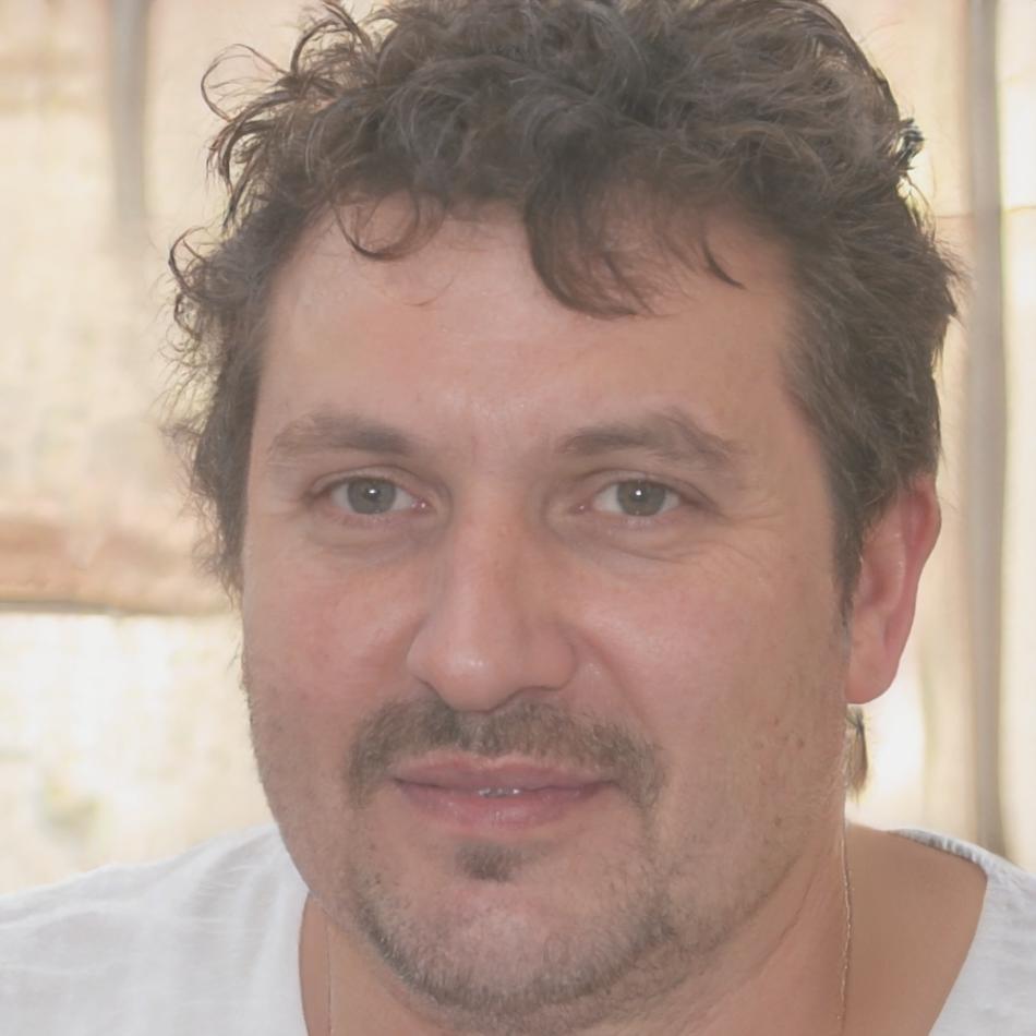 Portrait de Théophile Mercier, formateur en finance d'entreprise