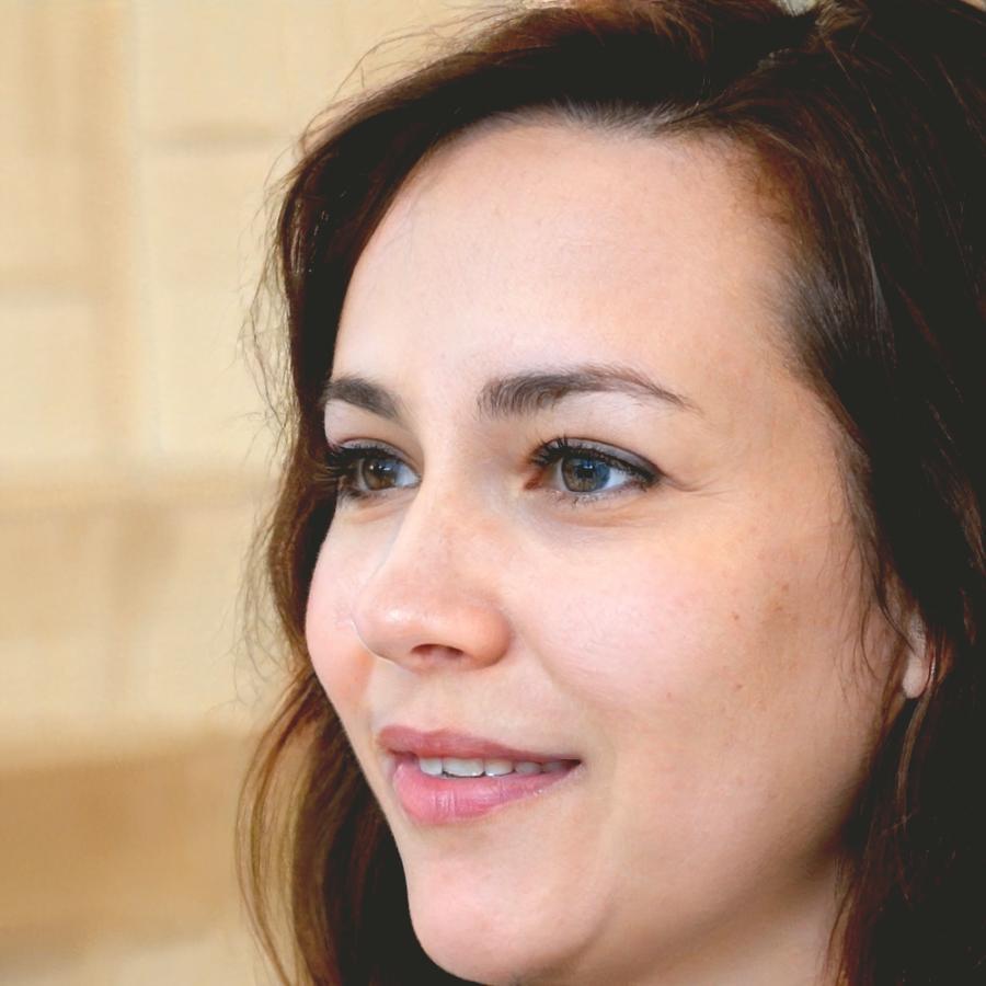 Portrait de Thaïs Mercadier, responsable pédagogique chez voritauroraolaexia